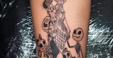 1 TOP 1 Tatuajes de Madres a Hijos cuatro hijos y madre Catrina