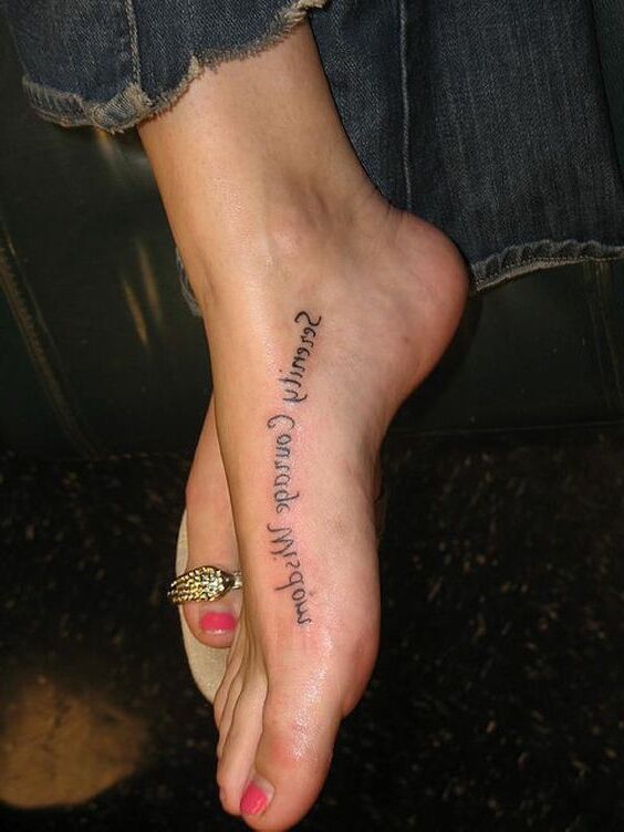Tatuaggi sulla gamba