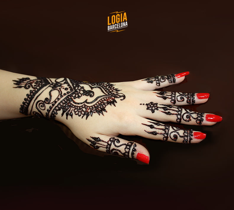 2 TOP 2 Tatuaggi temporanei all'henné su mani e dita Fiore di loto e ornamenti