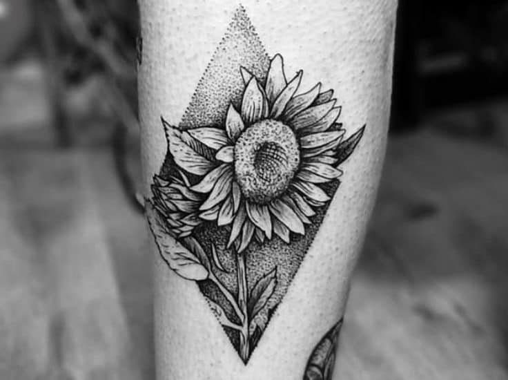 25 Tattoos von Sonnenblumen, eingeschrieben in einem Rauten-Pointillismus