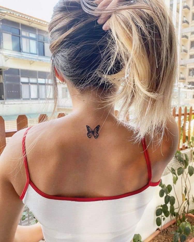 2 TOP 2 Tatuajes en la Nuca Abajo del Cuello Mariposa Negra