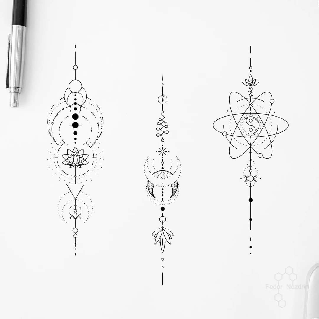 67 Tatuajes en la Columna tres bocetos longitudinales con flor de loto planetas atomo lunas lineas