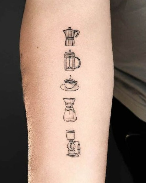 10 Tatuajes para Amantes del Cafe varios tipos de cafeteras en antebrazo 10 Tatuajes para Amantes del Cafe varios tipos de cafeteras en antebrazo