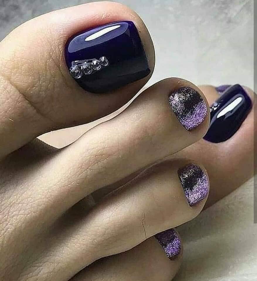 19 Décoration de Violet Purple Foot Nails avec des paillettes et des ornements