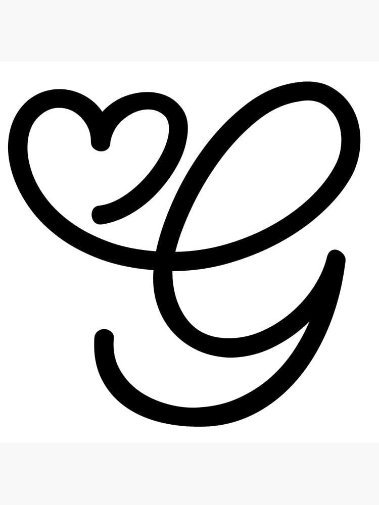 Tatuajes con la letra G ge boceto plantilla con corazon en negro