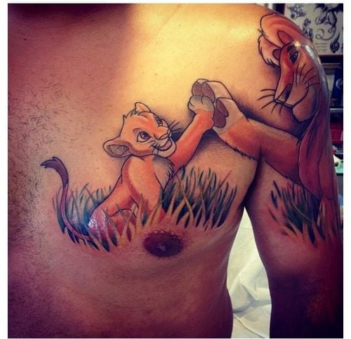 2 TOP 2 Tattoo of the Lion King high five the hand claw paw with his son on shoulder arm and chest of man