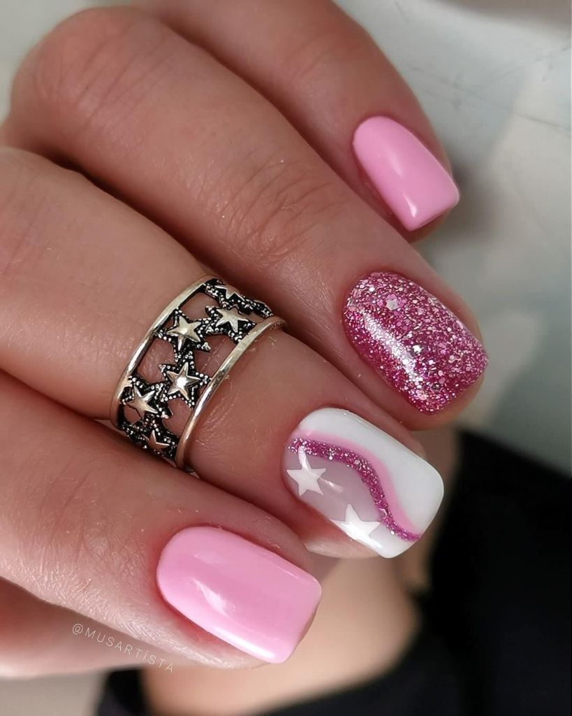 3 TOP 3 Disenos de Unas Nails Rosada con glitter brillante Blanca con curvas rosadas estrellas