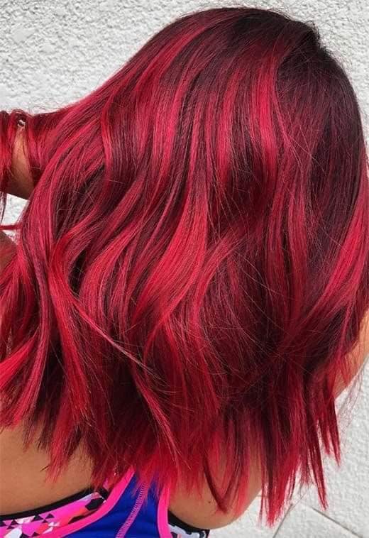 15 idee per capelli rossi base più scuri