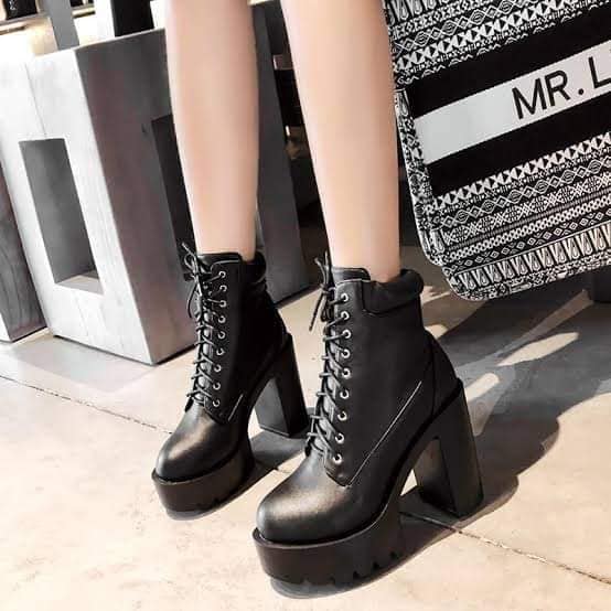 18 Black Leatherette Ankle Boots for Women with laces in front with skirt or shorts