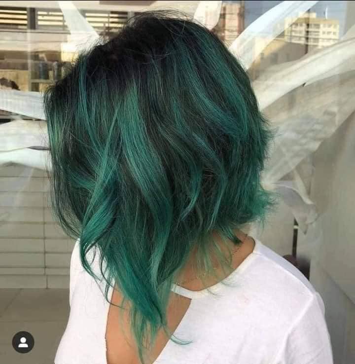 22 destaques de cor de cabelo verde