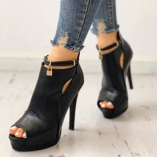 3 TOP 3 Black Women's Ankle Boots open toe black ribbon decoration and padlock with high heel