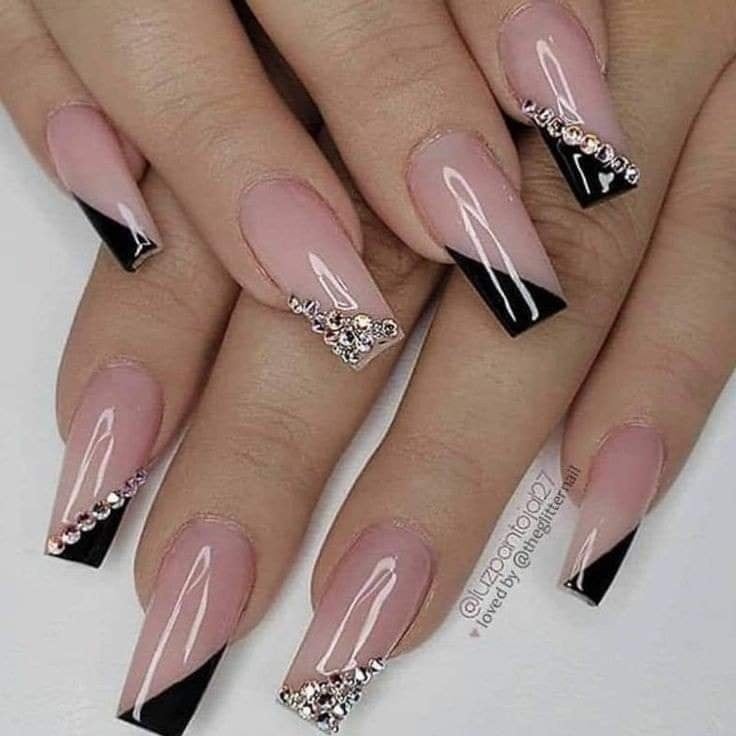 187 Pink Nails Diagonal tip Silver rhinestones