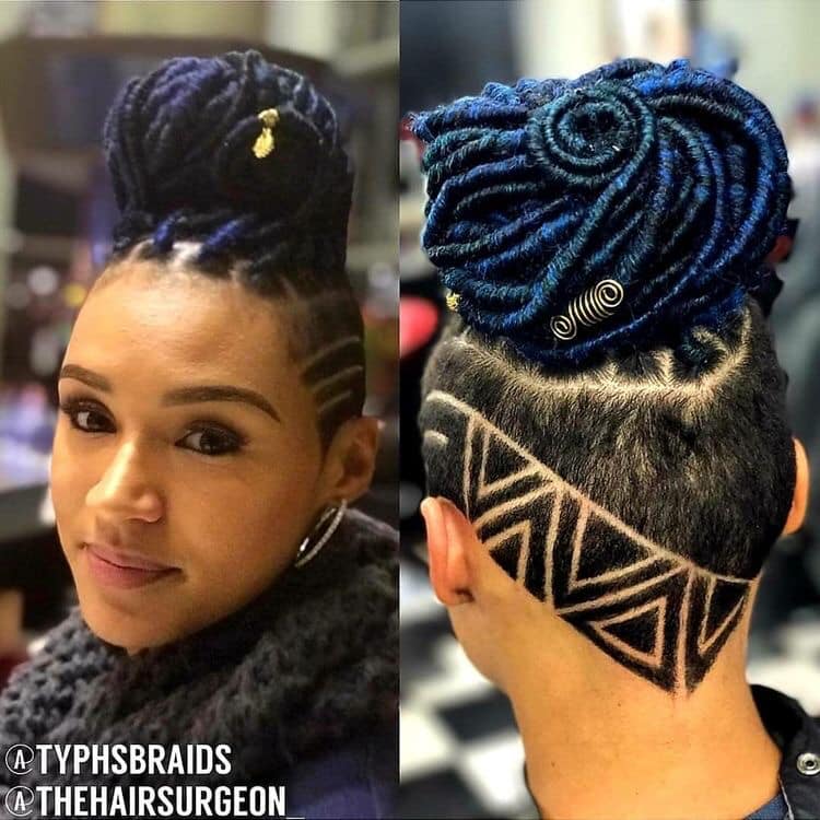 37 Grecas in hair with ornaments of blue African braids and geometry of lines and triangles
