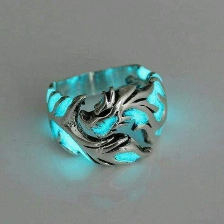 52 Metal Bracelet in the Shape of a Dragon with a celestial body that glows in the dark