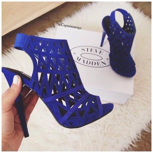 20 Sandals with blue interwoven weft and stiletto heel