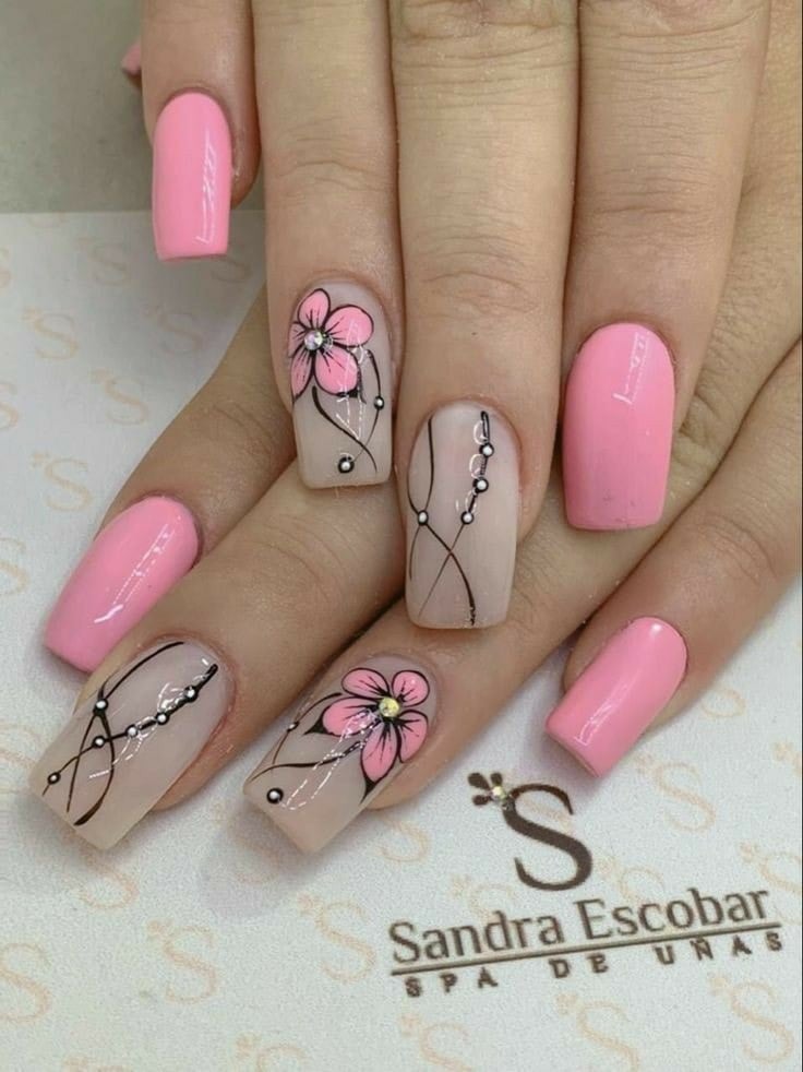 74 Nails Decorated with Pink Flowers with white dots and black lines
