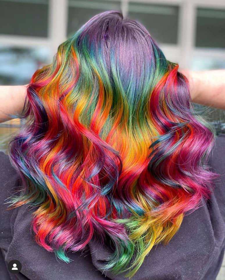 76 Ideas de Color para Cabello Ondulado Reflejos o Mechas en colores del arcoiris verde celeste naranja amarillo 76 Ideas de Color para Cabello Ondulado Reflejos o Mechas en colores del arcoiris verde celeste naranja amarillo