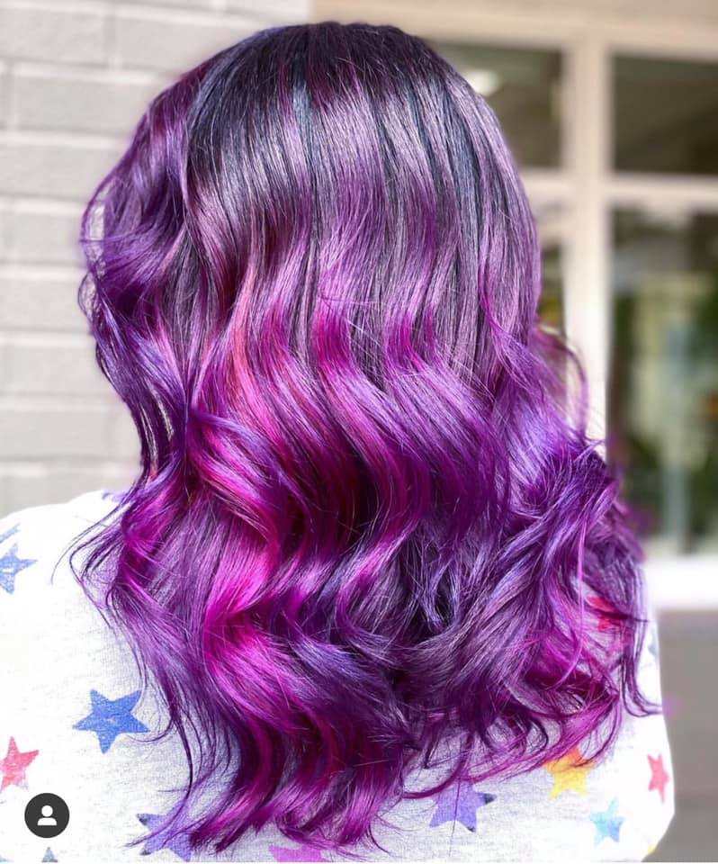 81 Ideas de Color para Cabello Ondulado Reflejos o Mechas Tono Vino Tinto 81 Ideas de Color para Cabello Ondulado Reflejos o Mechas Tono Vino Tinto