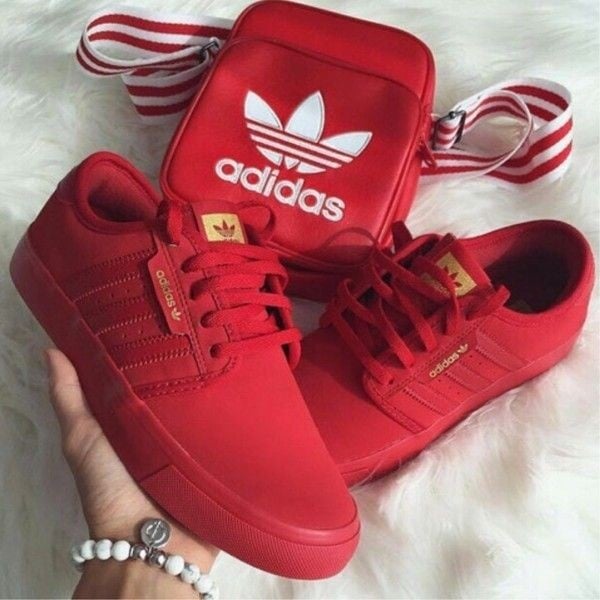 4 TOP 4 Adidas Red Sneakers mit passendem Rucksack