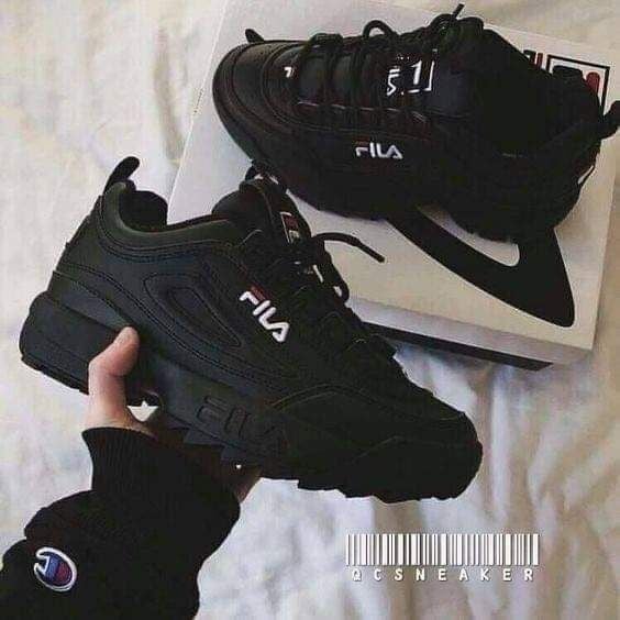 15 Reinforced Black FILA Tennis Shoes