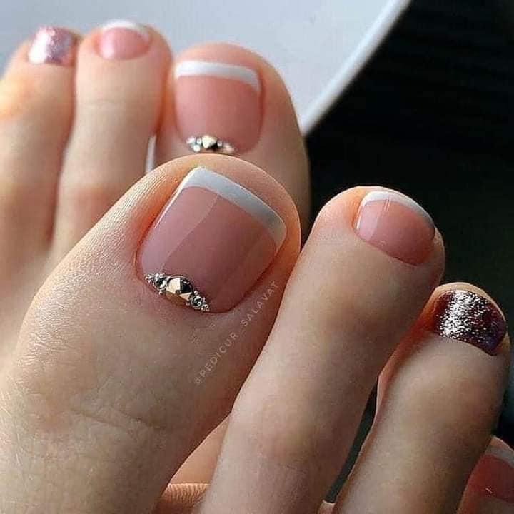 393 Nail Designs for Feet pink with white line gold and silver metallic rhinestones glitter