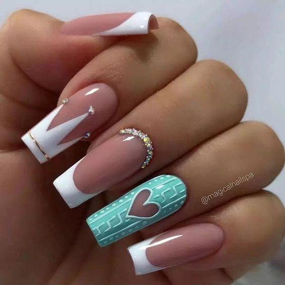 37 BEAUTIFUL NAILS WITH HEARTS in manicure with rhinestones and pink blue tone