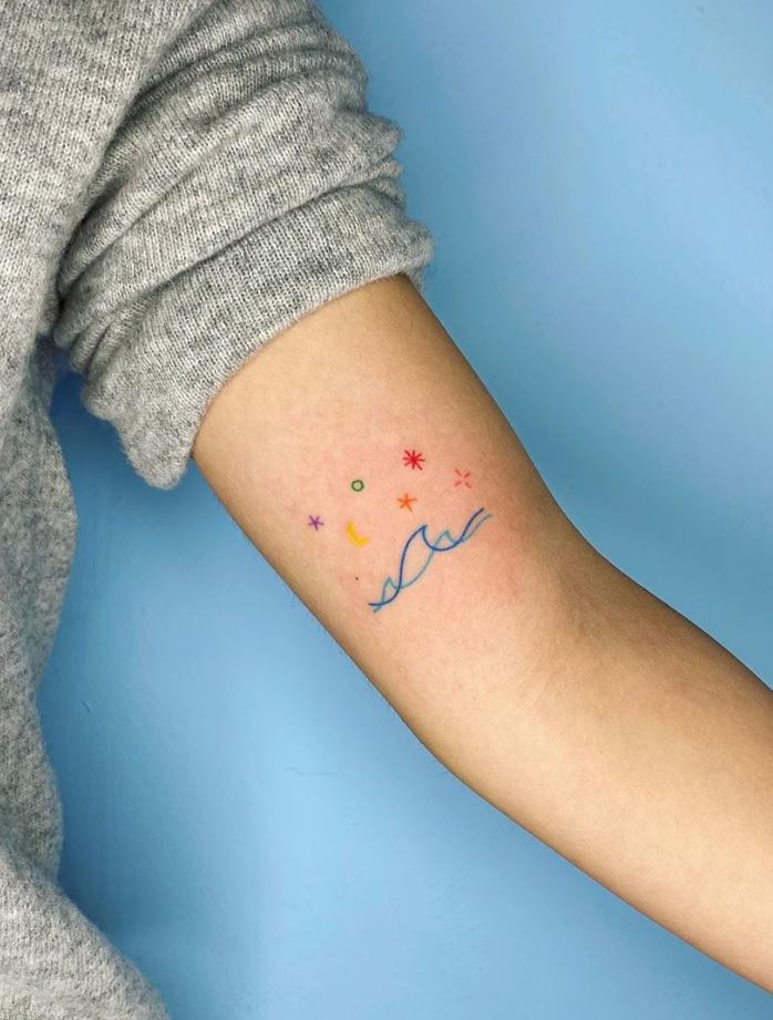 19 ORIGINAL SMALL TATTOOS shapes of stars and circles with a sea on the arm