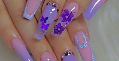 269 UNAS LARGAS ACRILICAS con flores violetas y esmalte transparente