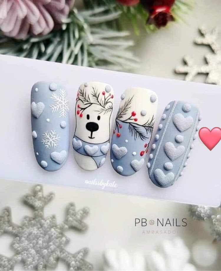 28 faux ongles pour Noël gris bleu perle avec ours des neiges et coeurs