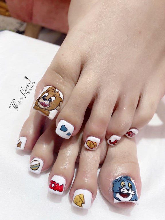 5.3 Pedicure for girls. with Tom and Jerry on white background