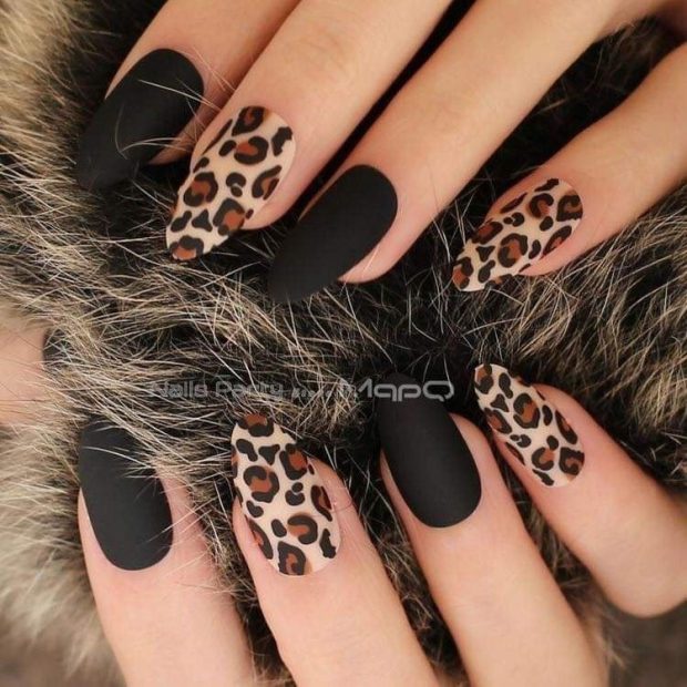 60 alternating brown and black animal print nails