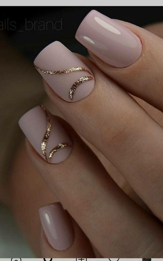 64.2 BEAUTIFUL SHORT NAILS NUDE sand tone and decoration with golden lines