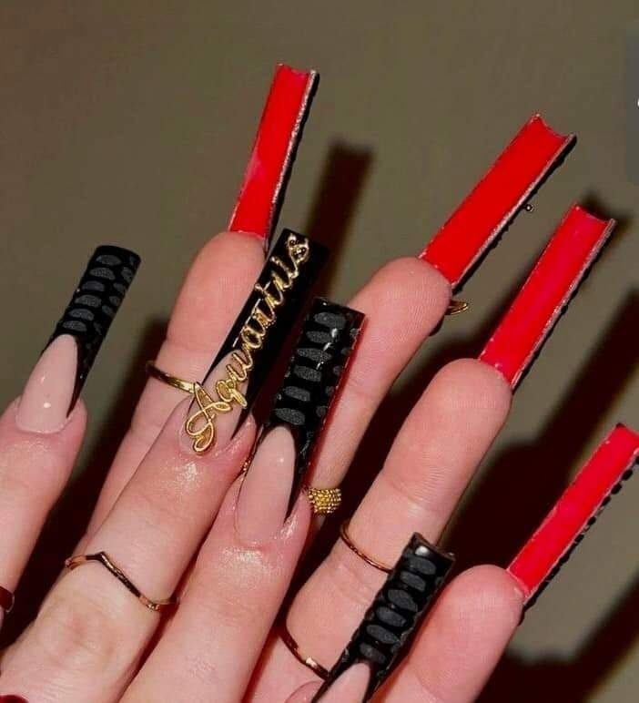 68 Extra-long square Double View nails with nude enamel on the base and edge of nails in black with reverse relief of nails with red enamel