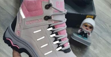 788 Caterpillar Botas y Borcegos Mujer gris con rosa y negro