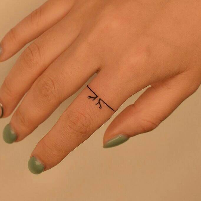 56 Tatuajes Bonitos Estilo anillo cortado simbologia especial