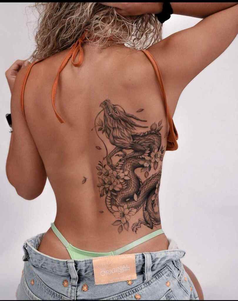 515 Tatuajes en la espalda pinterest dragon en un costado de la espalda 515 Tatuajes en la espalda pinterest dragon en un costado de la espalda