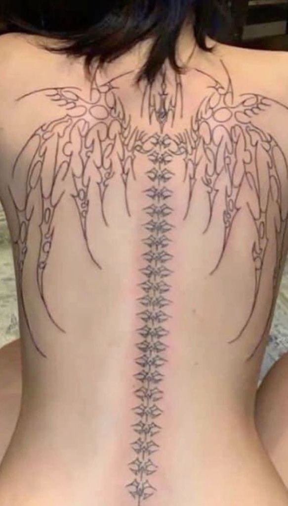 532 Tatuajes en la espalda pinterest columna vertebral esqueleto y alas 532 Tatuajes en la espalda pinterest columna vertebral esqueleto y alas