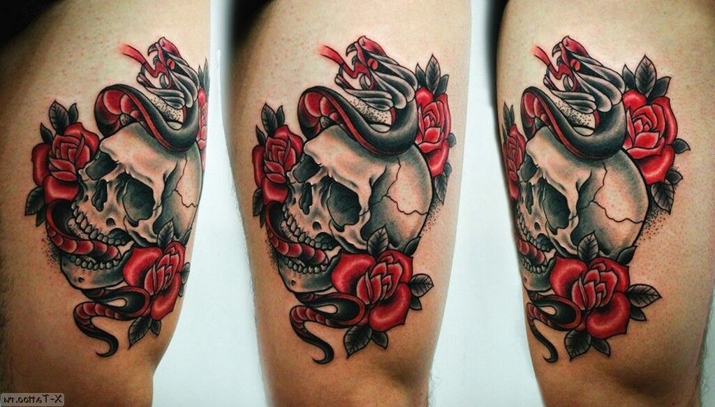 Tatuaje y significado de Rosa con una calavera y una serpiente