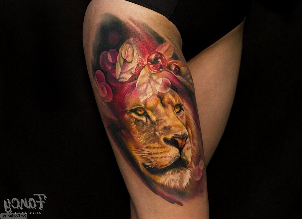 a shining lion on the thigh