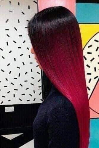 Très longs cheveux roux ombrés