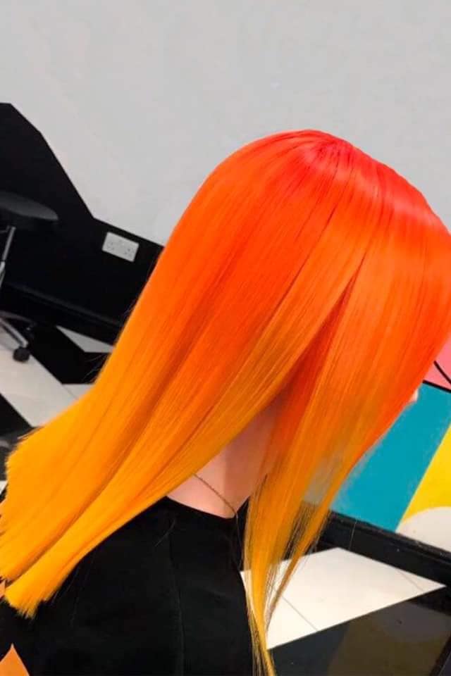 Idées de couleur pour les cheveux courts Orange Furious