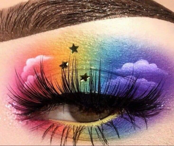 Maquiagem em tons de arco-íris em destaque 3