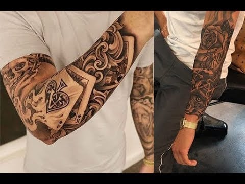 Tatuaje Brazo Hombre motivo artistico con cartas de juego pica