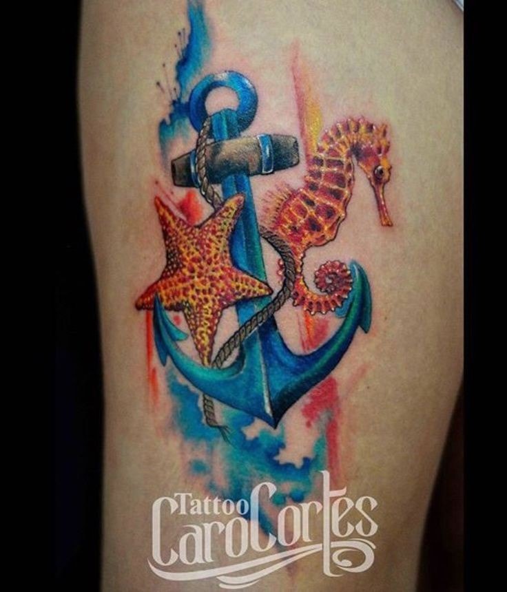 Tatuaje de ancla con estrella de mar y caballito de mar