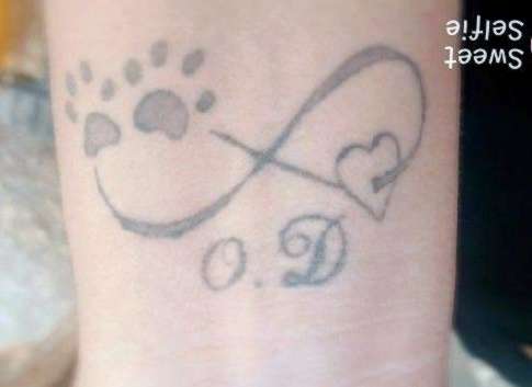Tatuaggi Tatuaggi veri con iniziali di bambini OD