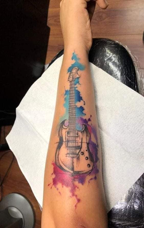 Música Tatuagens Guitarra Elétrica em fundo aquarela para Antebraço 1