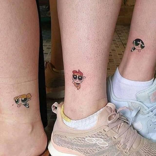 Tatuagens de melhores amigas ou irmãs três meninas superpoderosas