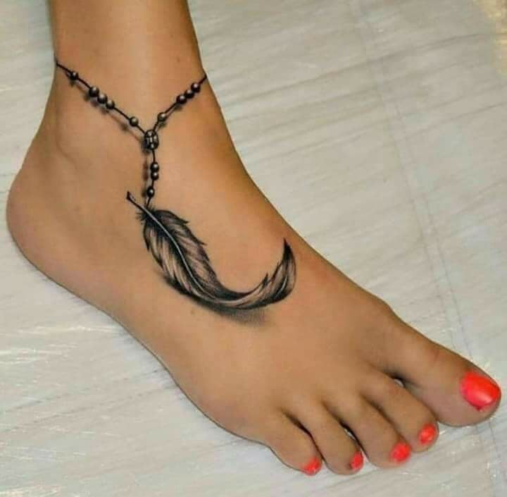 Tatuajes para Mujer Cadena tipo tobillera con pluma en el Pie