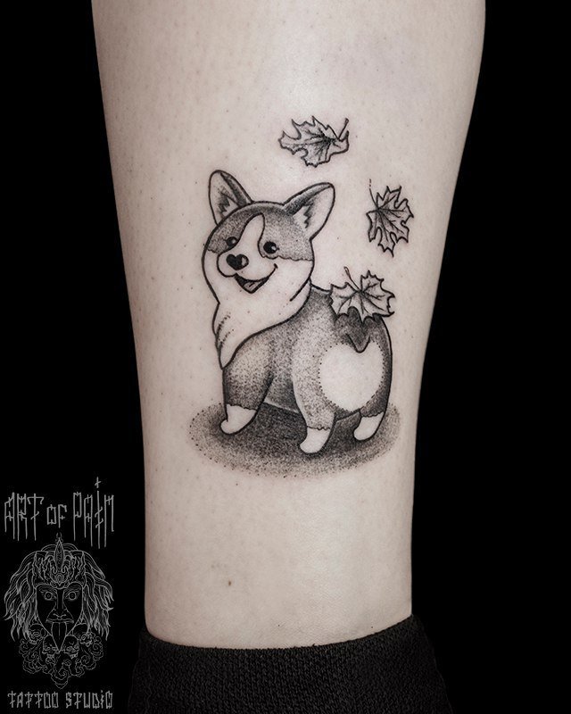 Tatuajes para Perros homenaje a tu mascota simpatico en pantorrilla con ojas del otono