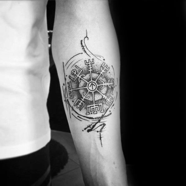 Vegvisir Icelandic runic compass on arm in black with arrangements
